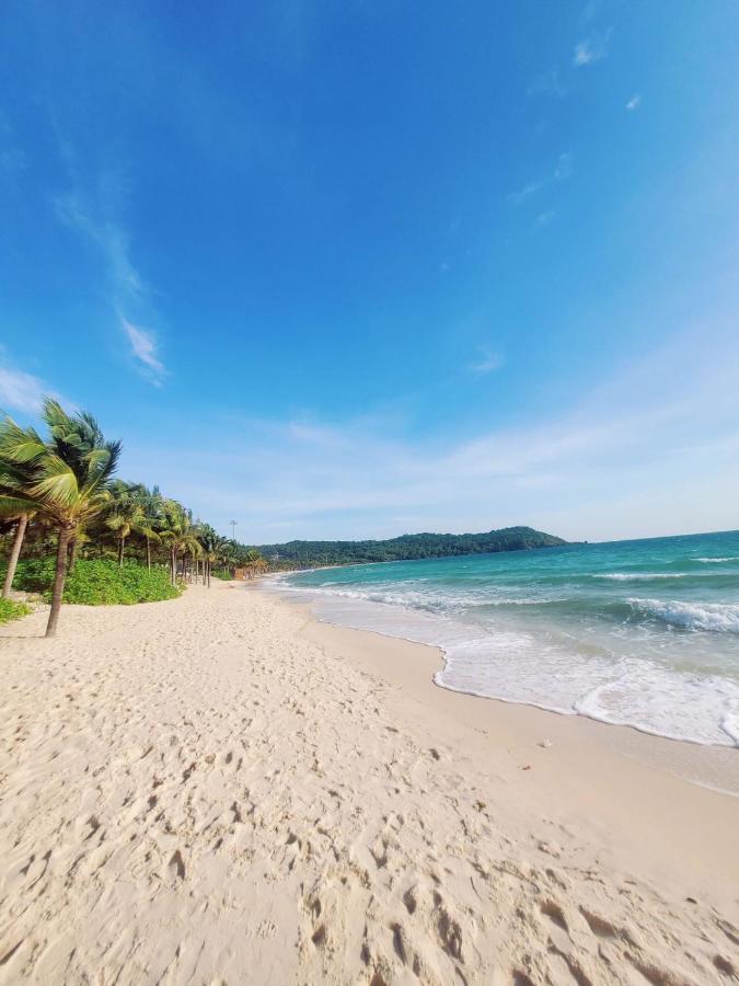 Sky Hotel Phu Quoc Esterno foto