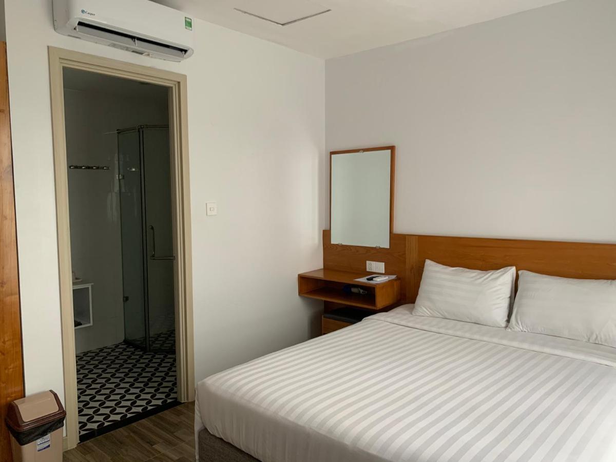 Sky Hotel Phu Quoc Esterno foto