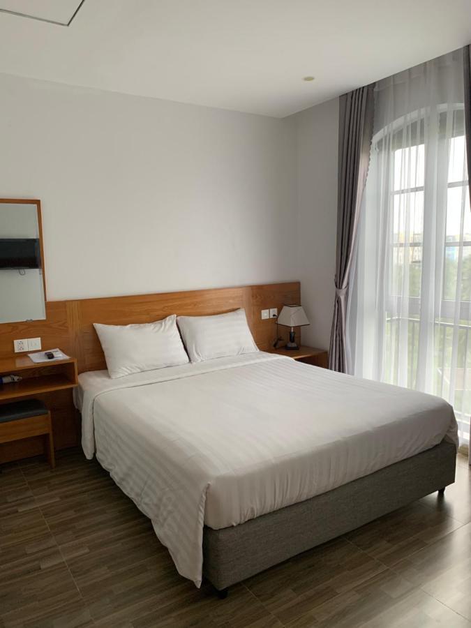 Sky Hotel Phu Quoc Esterno foto
