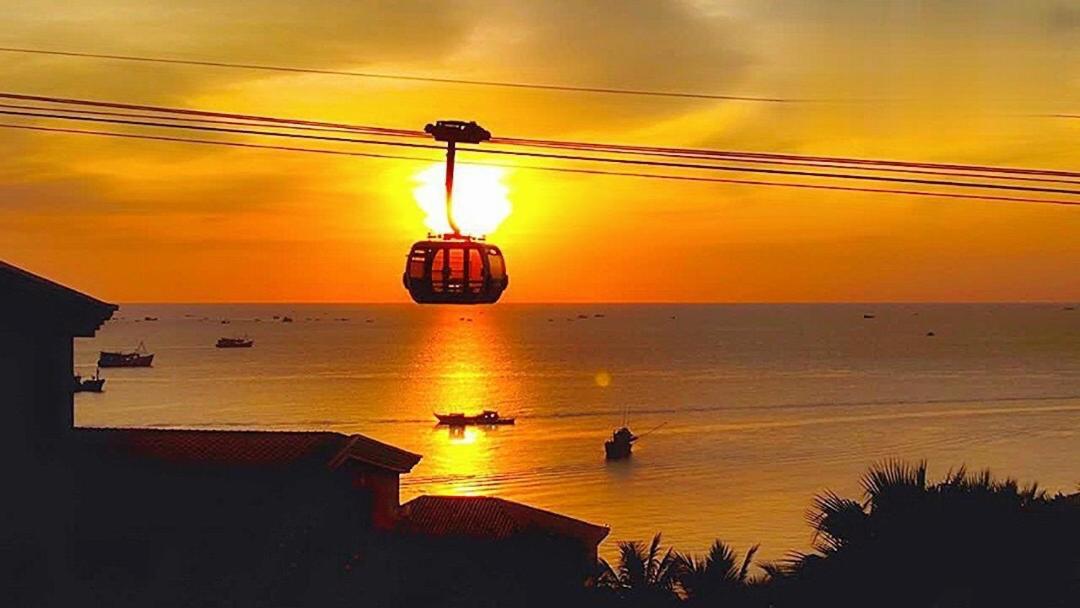 Sky Hotel Phu Quoc Esterno foto